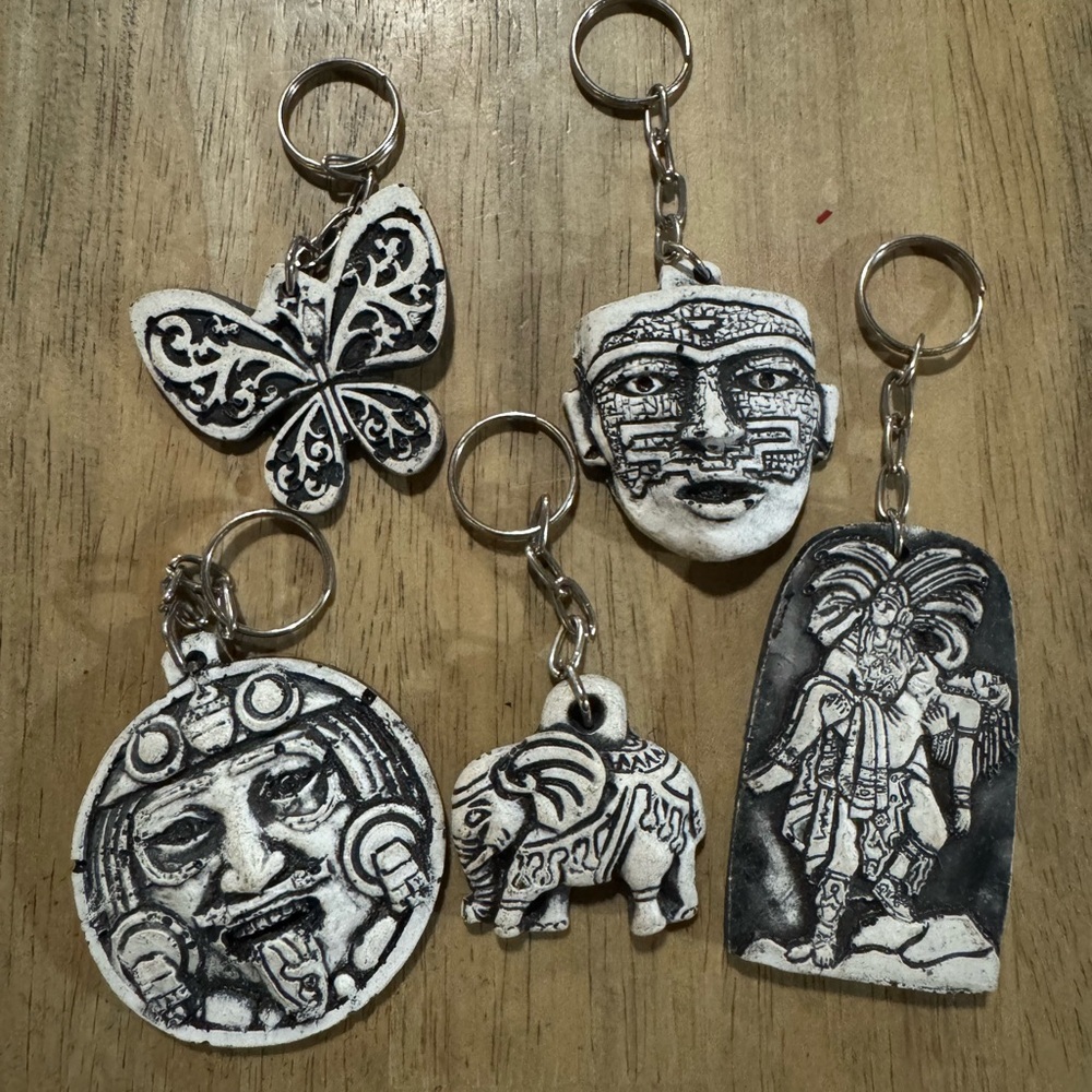 Set of 5 clay engraved keychains
